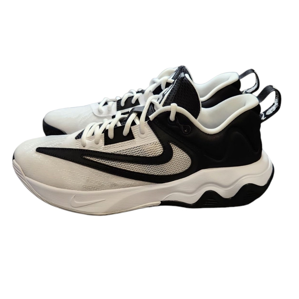 NEW‎ Men's Nike Giannis Immortality 3 Oreo